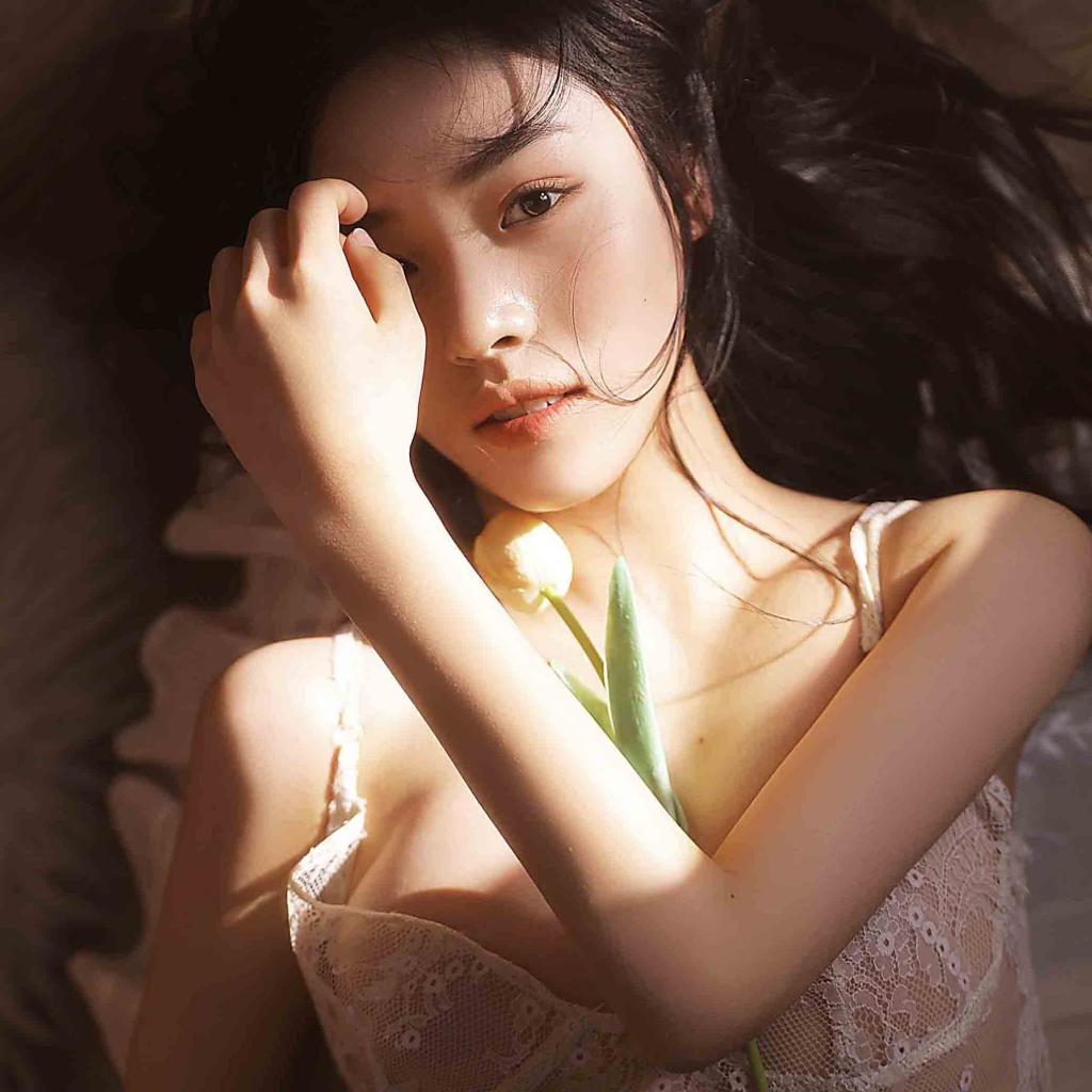 新包 | LOEWE 上架2024七夕特別系列手袋和配飾：戀愛中的刺猬